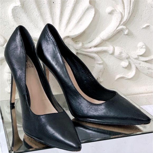 Vince Camuto Black Leather Pumps main image 0